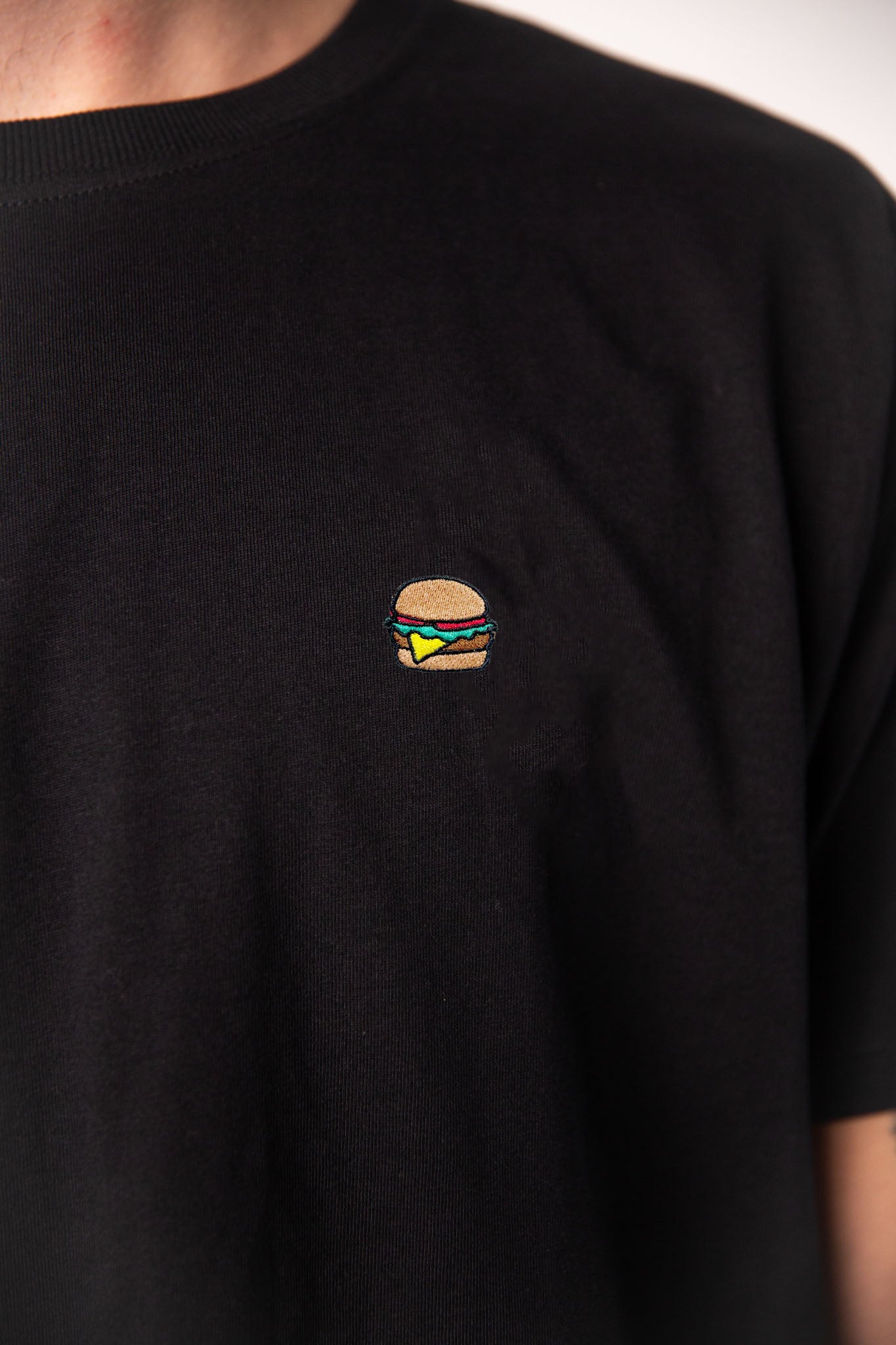 Burger | Besticktes Männer Bio Baumwoll T-Shirt